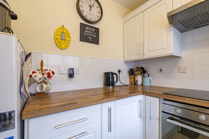Kitchen- click for photo gallery